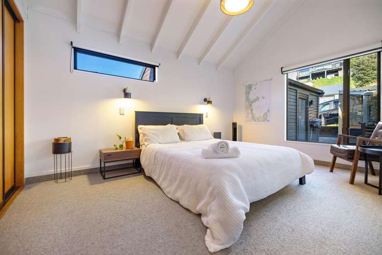 23 Greenstone Place Fernhill/Sunshine Bay_7