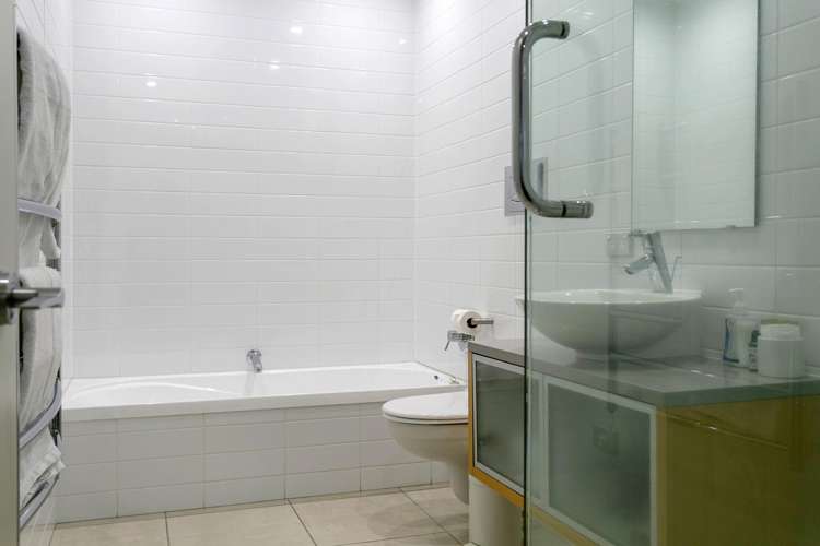 11/2 Lowell Place Waipahihi_20