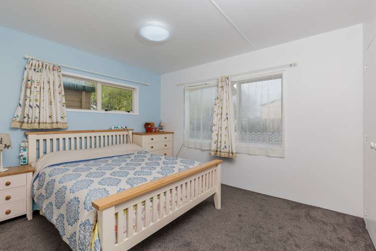 11 Bill Phillip Place Clendon Park_11