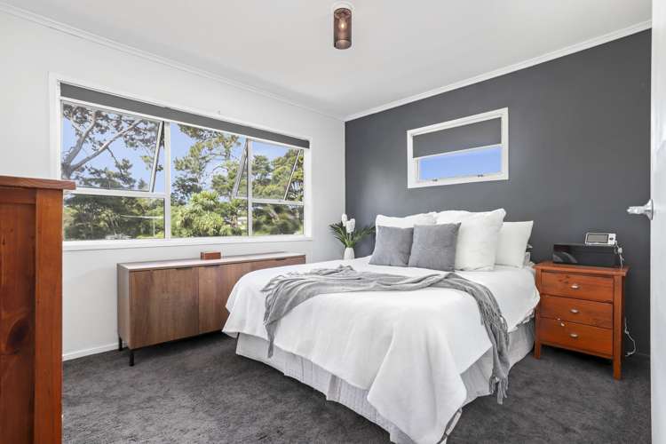 7 James Scott Place Te Atatu South_12