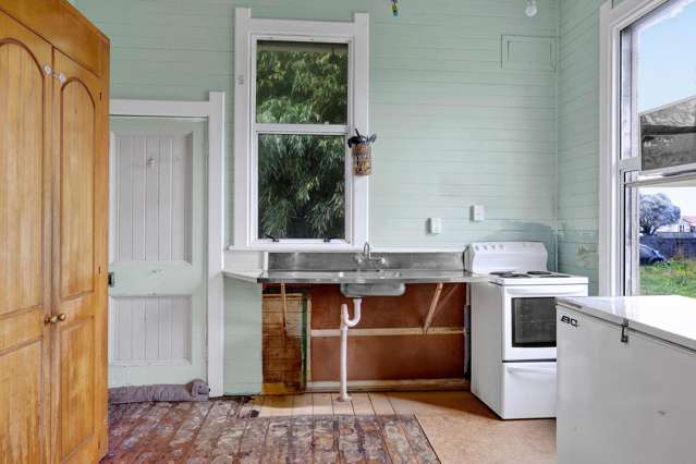 62-64 Patu-kukupa Street Manaia_2