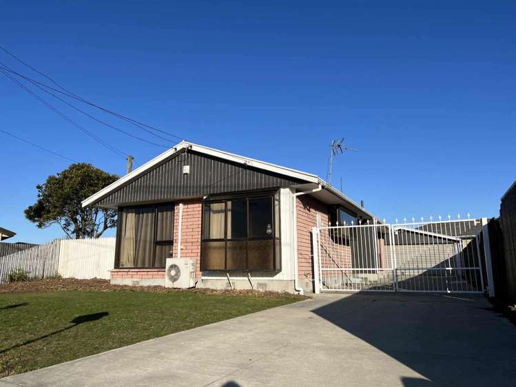 12 Esk Place Aranui_19