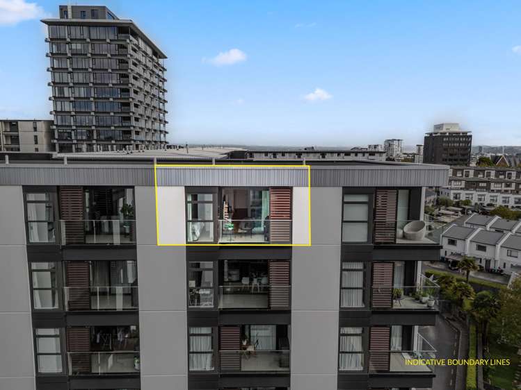 402/9 Madeira Lane Grafton_1