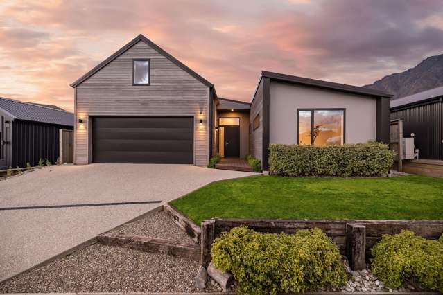 Family living in the heart of Hanley's Farm