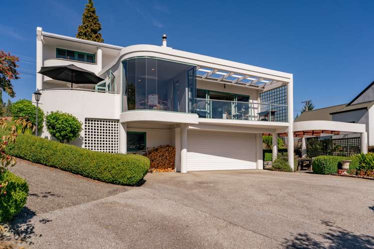 415 Peninsula Road Kelvin Heights_21