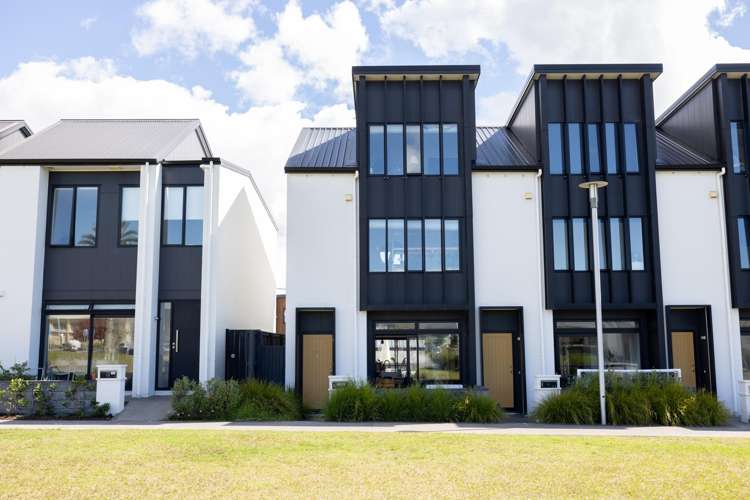 10 Alexander Willis Crescent Hobsonville_10