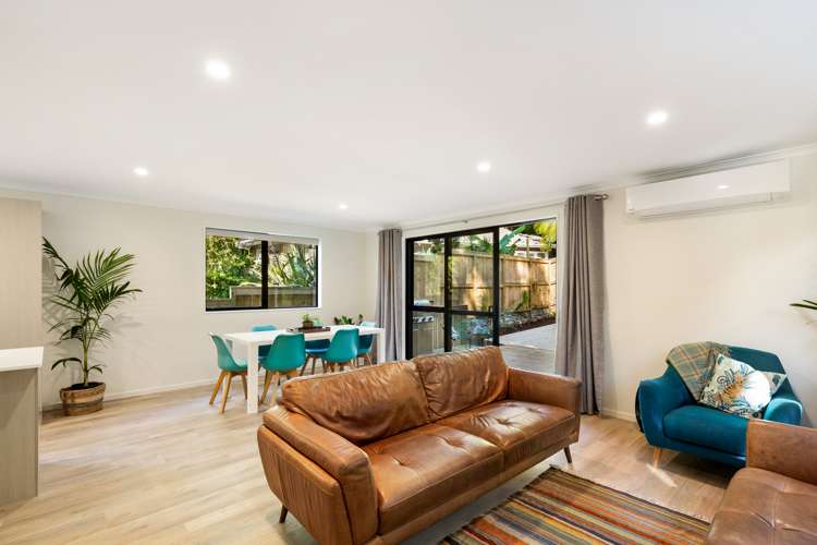 193 Laingholm Drive Laingholm_1