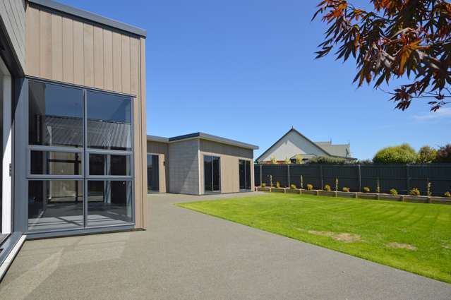 5 Lochern Rise Marchwiel_1