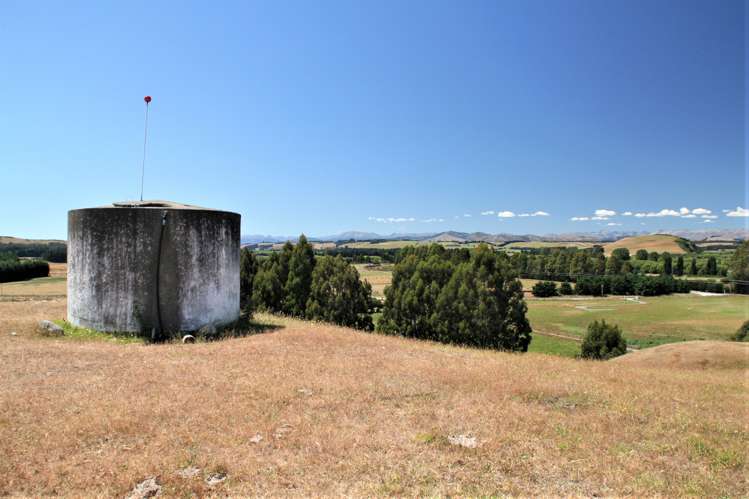 1398 Ramparts Road Manapouri_14