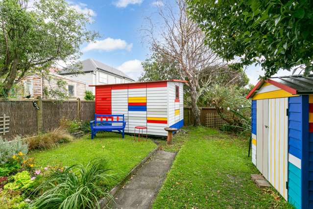 24 Hargreaves Street Mount Cook_2