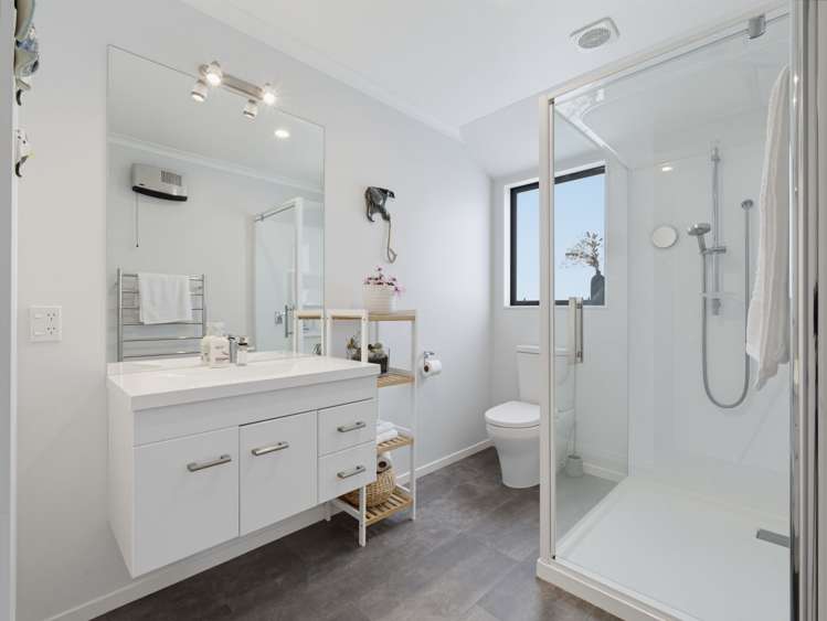 44 Quail Rise Stoke_15