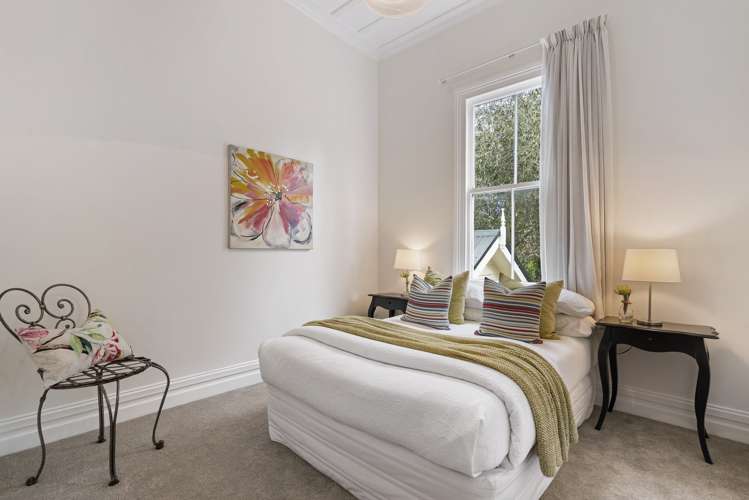 196 Queen Street Northcote Point_15