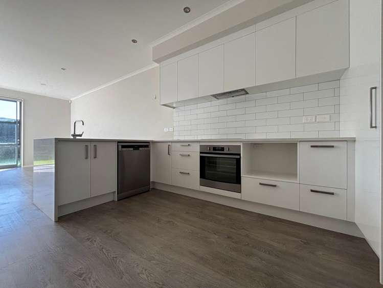 170 Clark Road Hobsonville_3