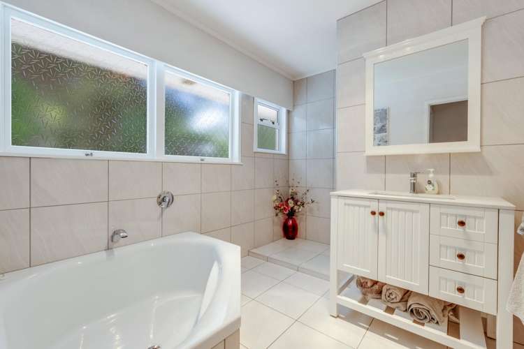 6 Walpole Avenue Hillpark_9