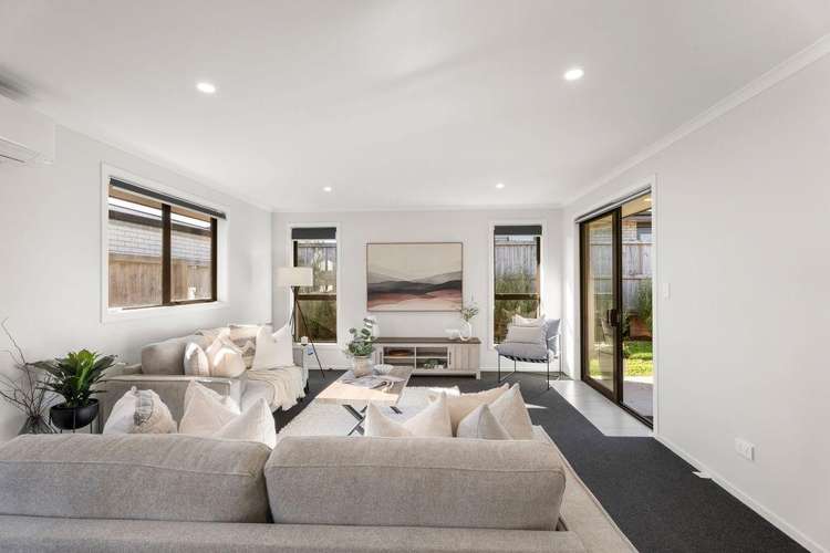 62 Benjamin Avenue Rototuna North_3