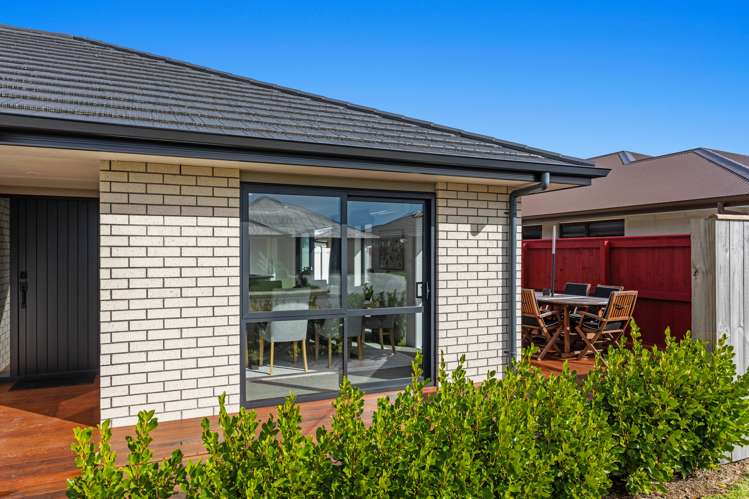 1 Karearea Drive Coastlands_20