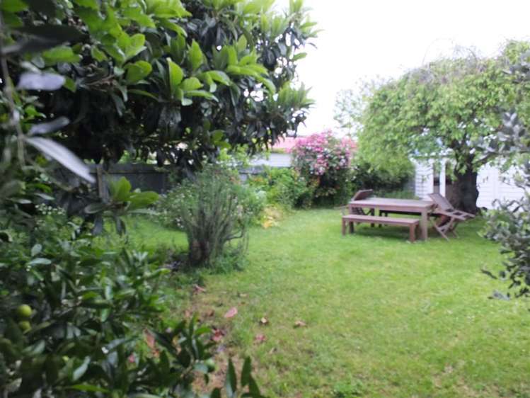 6 Aubrey Street South Akaroa_15