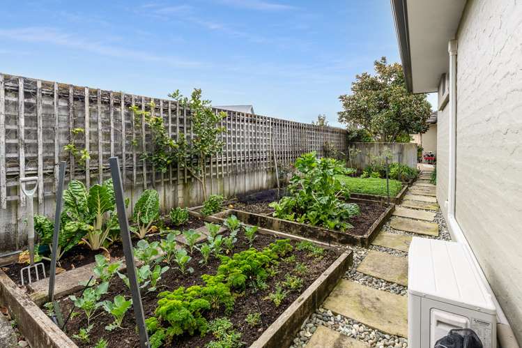 3 Merlin Close Huntington_20