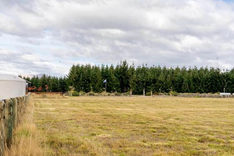 88 The Drive Twizel_10