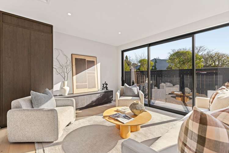 51B Rossall Street Merivale_12