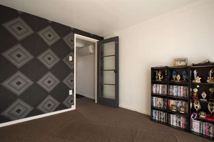 214c Gibson Quay Hokitika_14