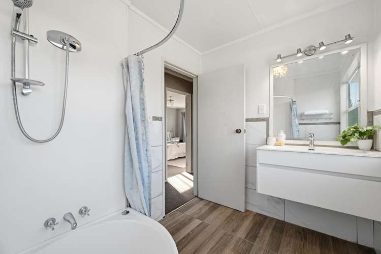 50 Alison Street Mangakakahi_13