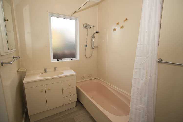 10 Belt Road Allenton_15