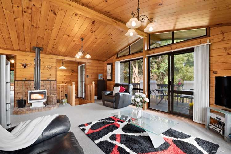 20 Paulownia Place Totara Heights_11