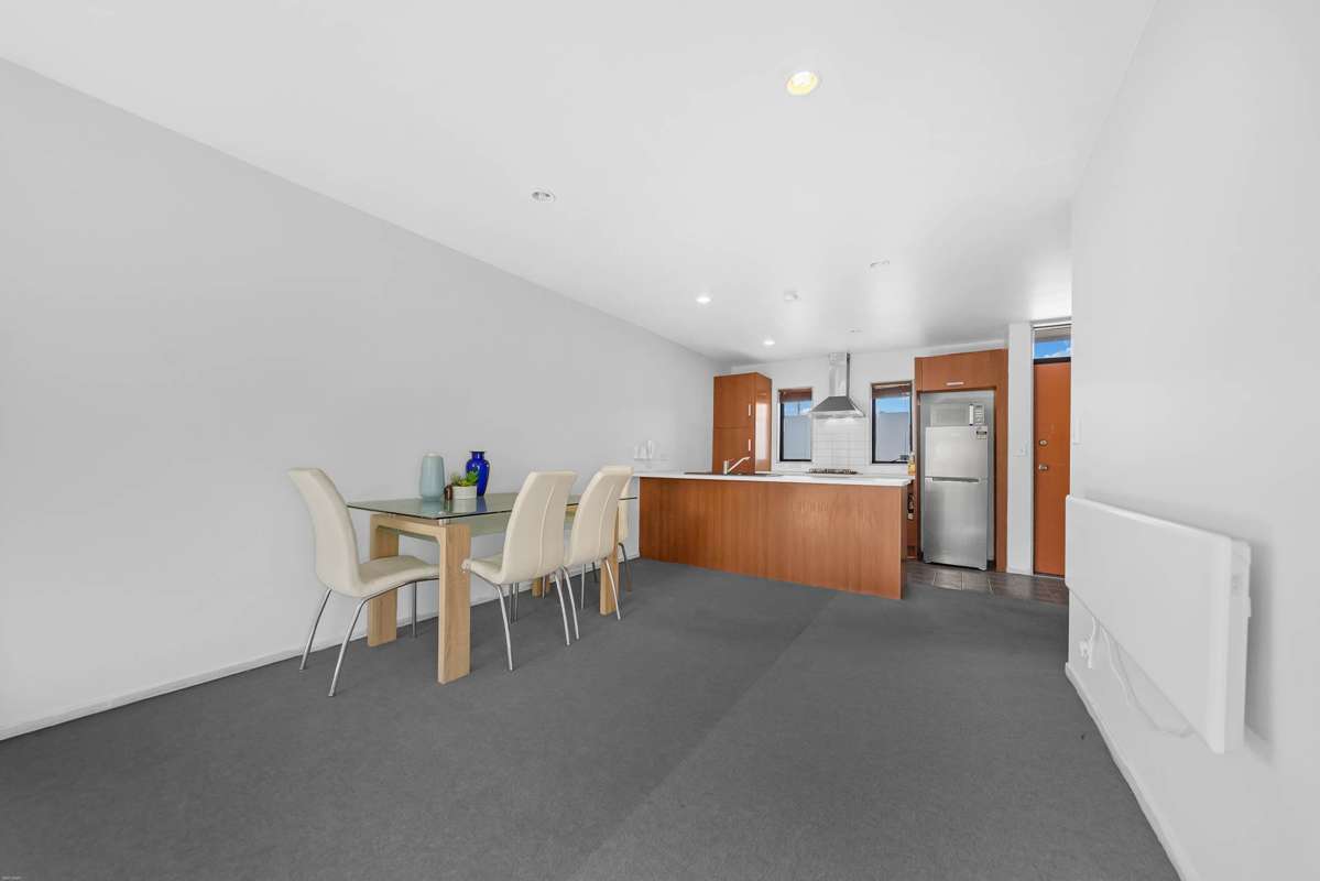 1/42 Holly Street_2
