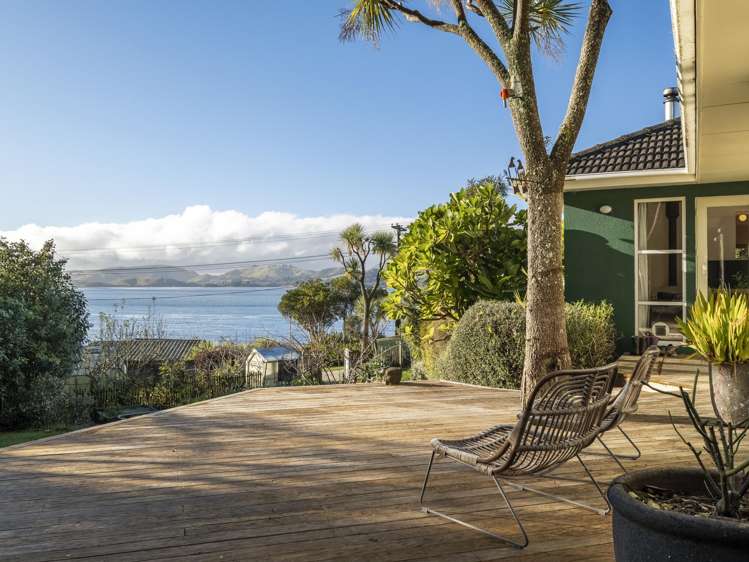 74 Saint Leonards Drive Saint Leonards_30