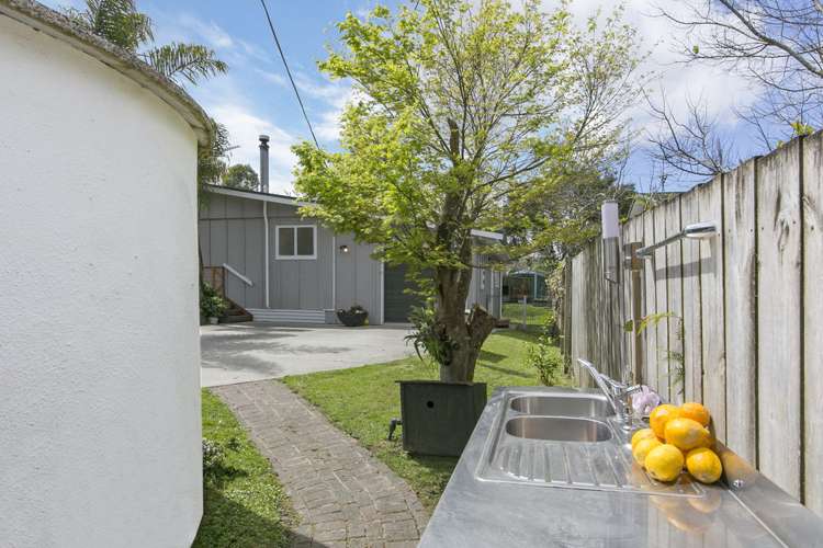 27 Great North Road Riverhead_12