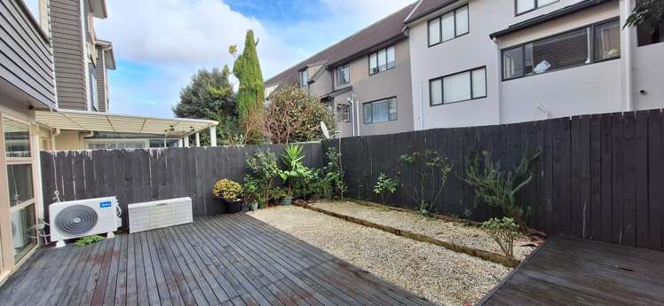 19B Mount Smart Road 1780_18