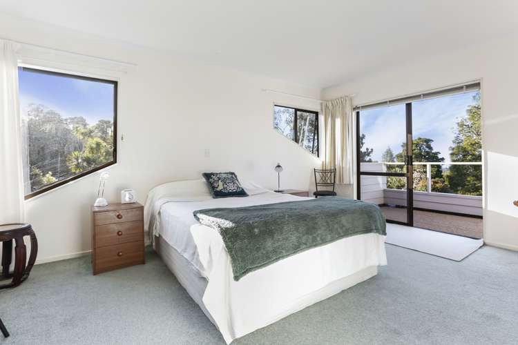 17 Atarua Gardens Waiatarua_12