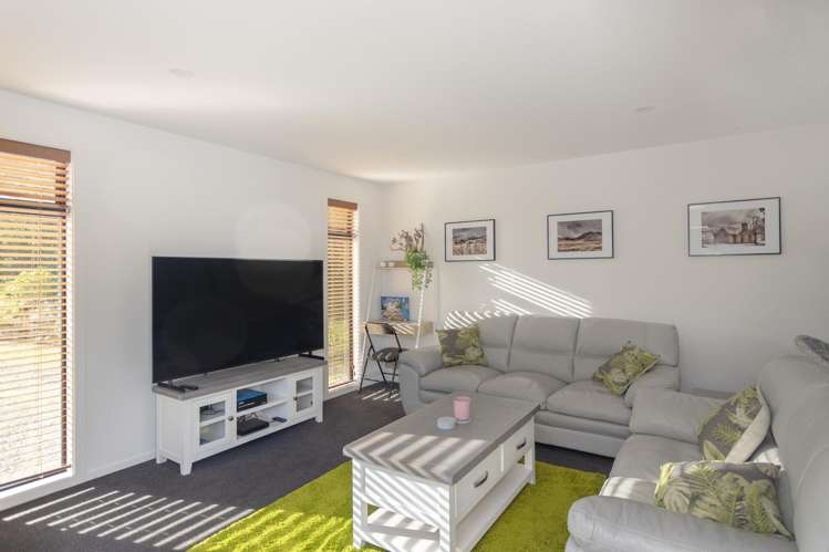 10 Bute Street Moeraki_14