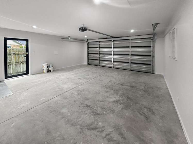 2 Newmia Lane 10754_9