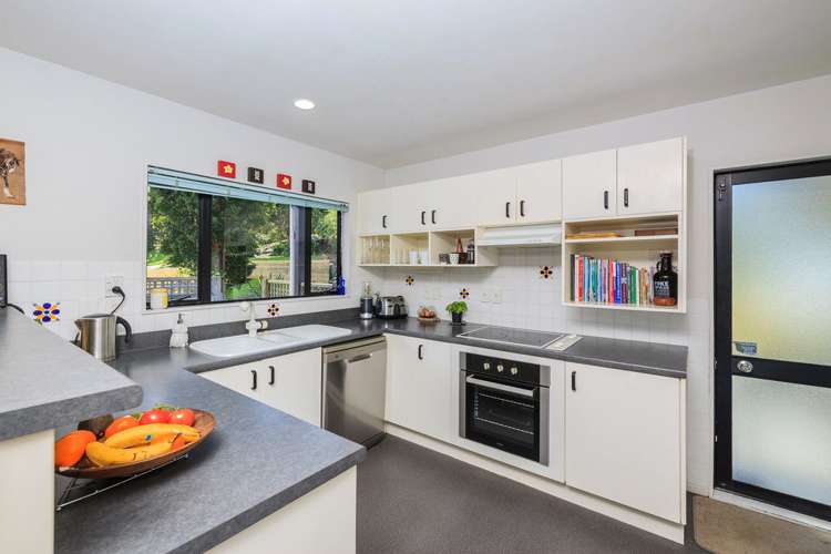 2/182 Queen Street Northcote Point_16