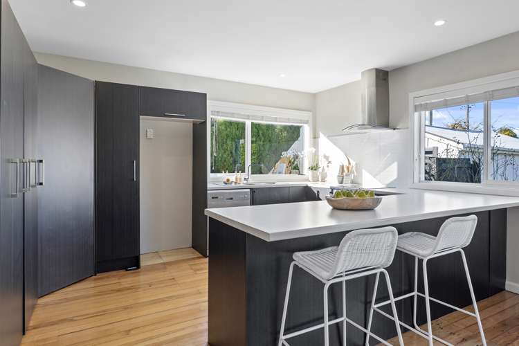 27 Aorangi Road Bryndwr_5