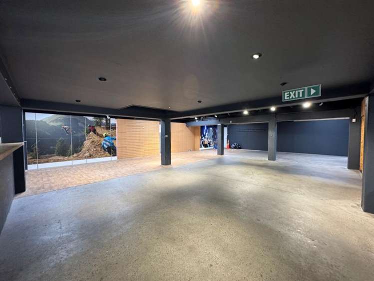 403-409 Ferguson Street City Centre_11