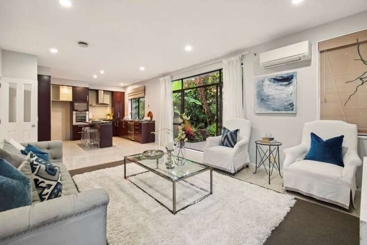 117 Gracechurch Drive Flat Bush_8