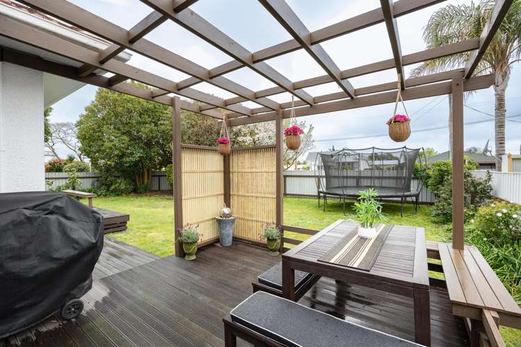 624 Frederick Street West Mahora_9