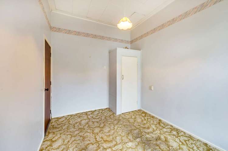 19 Halswell Street Wanganui Central_14