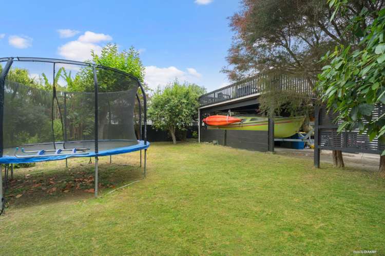38 Beach Road Te Atatu Peninsula_15