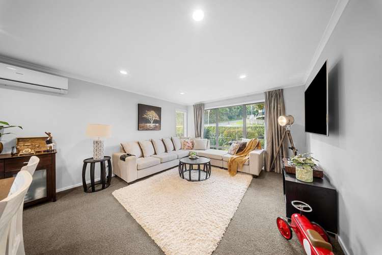 2 Ballintoy Park Drive Welcome Bay_9