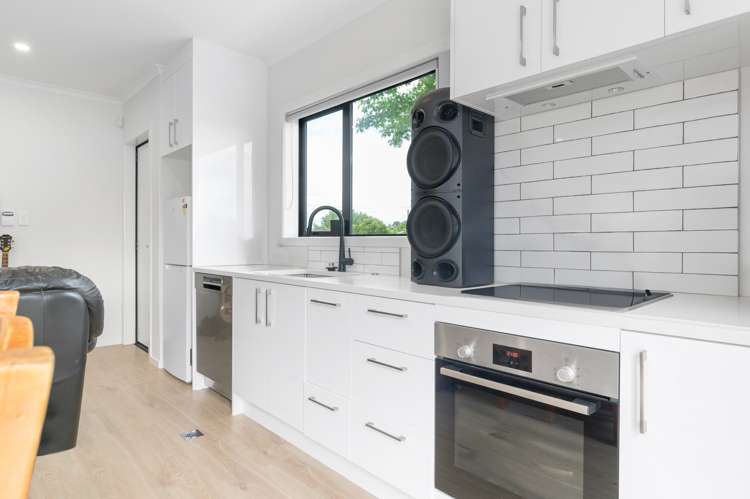 1/146 Hukanui Road Chartwell_1