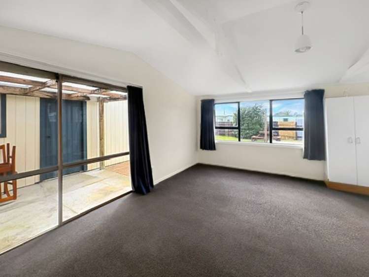 37 Ruanui street 2137_5