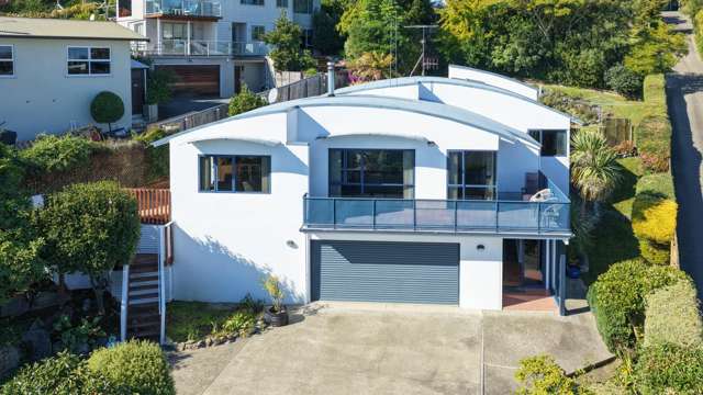 Mediterranean Flair - Superior Panoramic Views