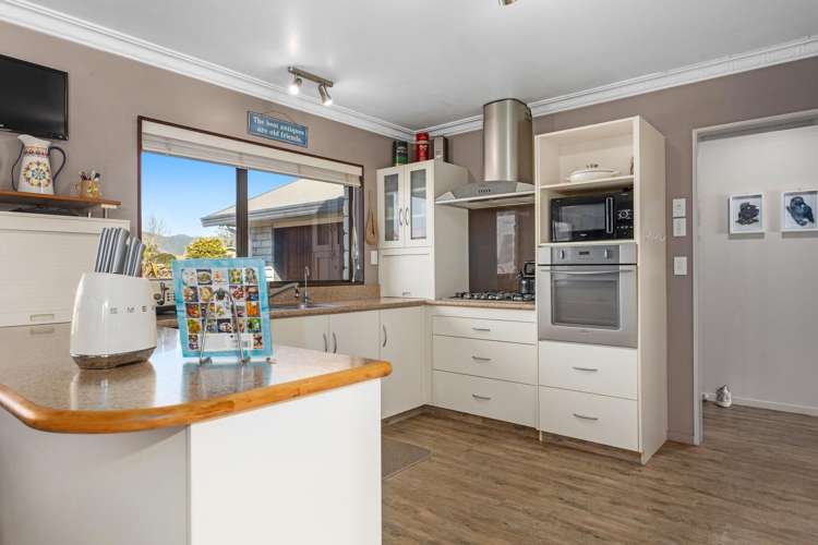 5 Edna Place Opotiki and Surrounds_8