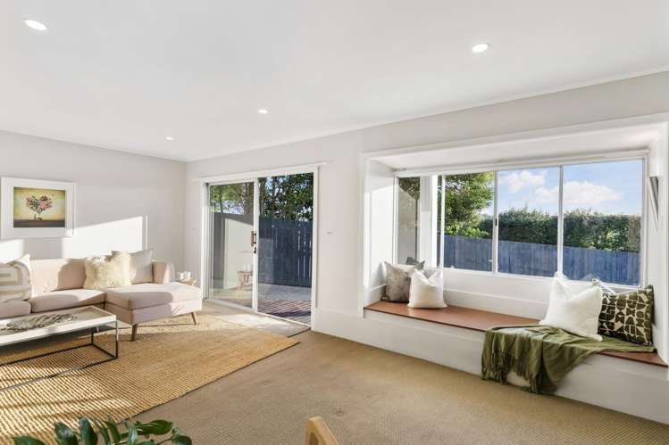 52 Alton Avenue Hillcrest_15