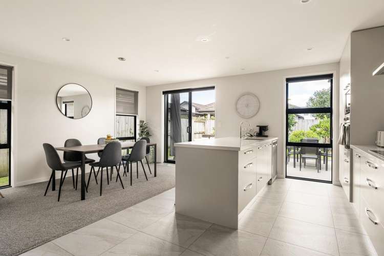 18 Tuaia Street Pyes Pa_6