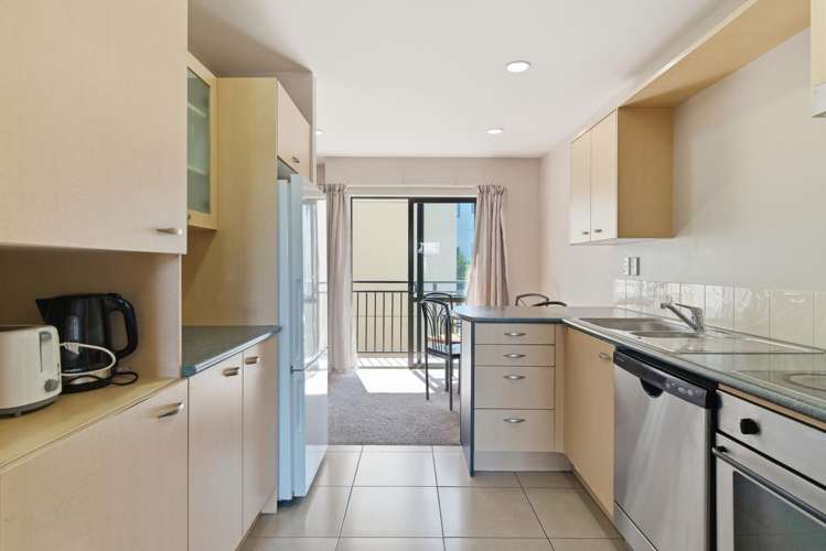 15/346 Oceanbeach Road Mount Maunganui_2